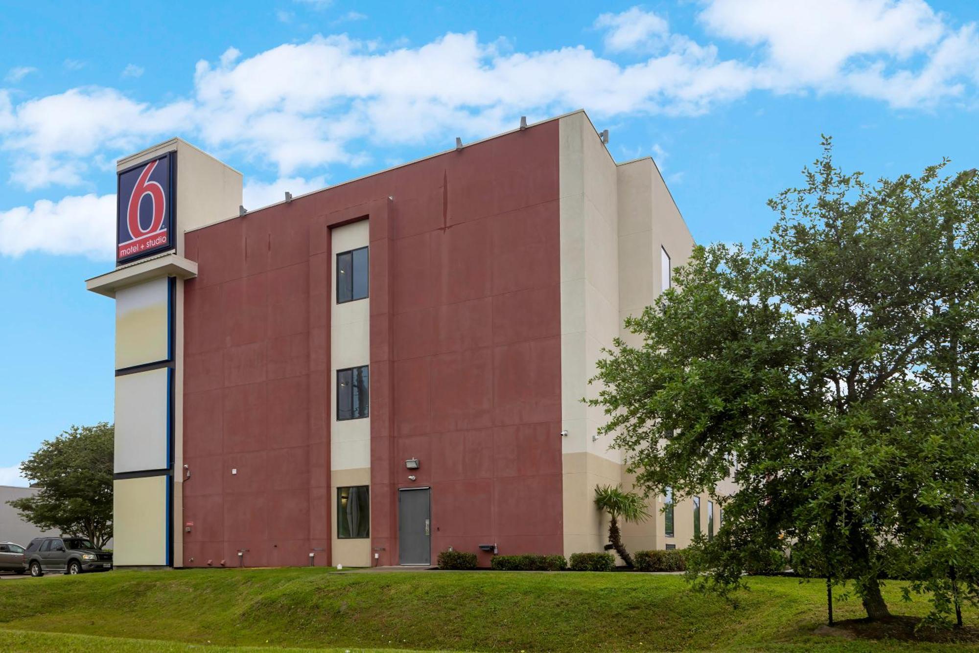 Motel 6 Texas City I-45 Экстерьер фото